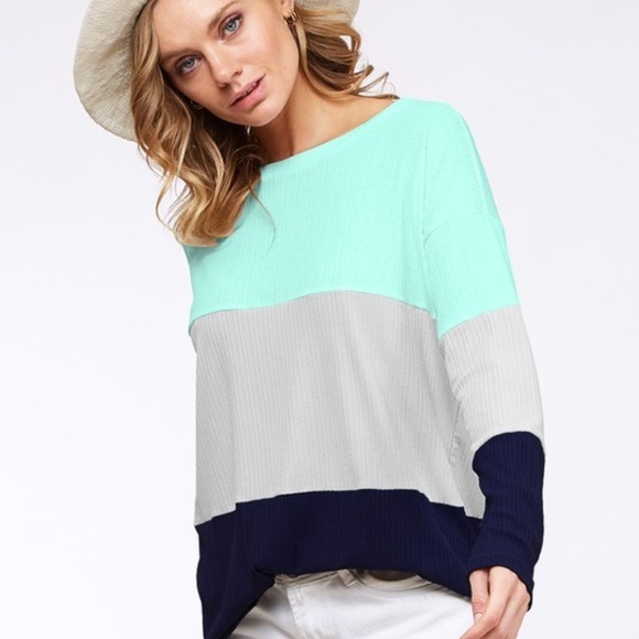 Top Casual LAURA Casual Top - Picture 2 of 4